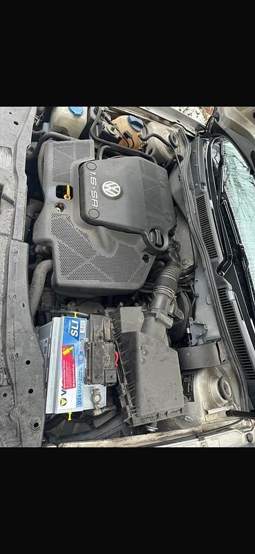 Gebraucht VW Golf IV 105 PS (77 kW) 1998 Silber Kleinwagen