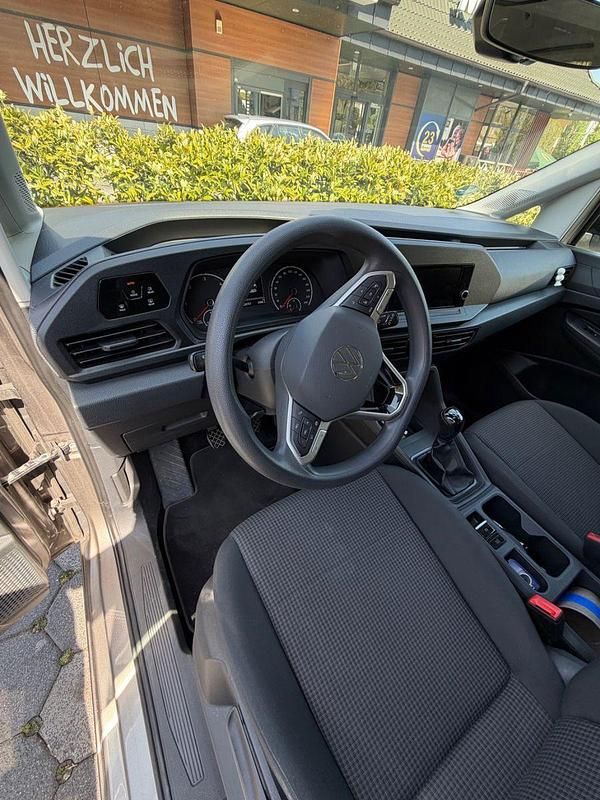 Gebraucht VW Caddy 102 PS (75 kW) 2020 Gold Van / Kleinbus