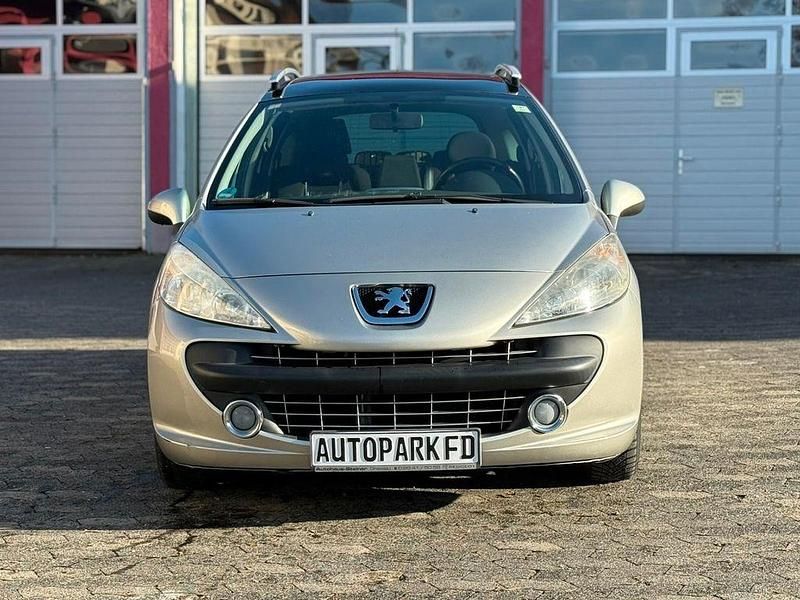 Gebraucht Peugeot 207 Sport 120 PS (88 kW) 2008 Silber Kombi