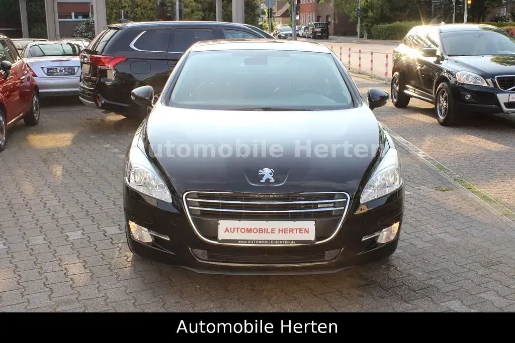 Gebraucht Peugeot 508 Allure 163 PS (119 kW) 2013 Schwarz Limousine