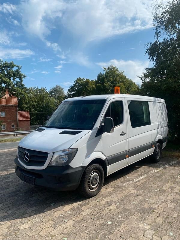 Weiß Gebraucht 2018 Mercedes Sprinter Van | 8.950 € - Bild 1/4