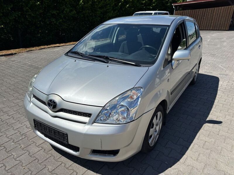 Gebraucht Toyota Corolla Verso Sol 129 PS (94 kW) 2006 Silber Van / Kleinbus
