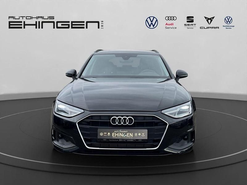 Gebraucht Audi A4 150 PS (110 kW) 2022 Schwarz Kombi
