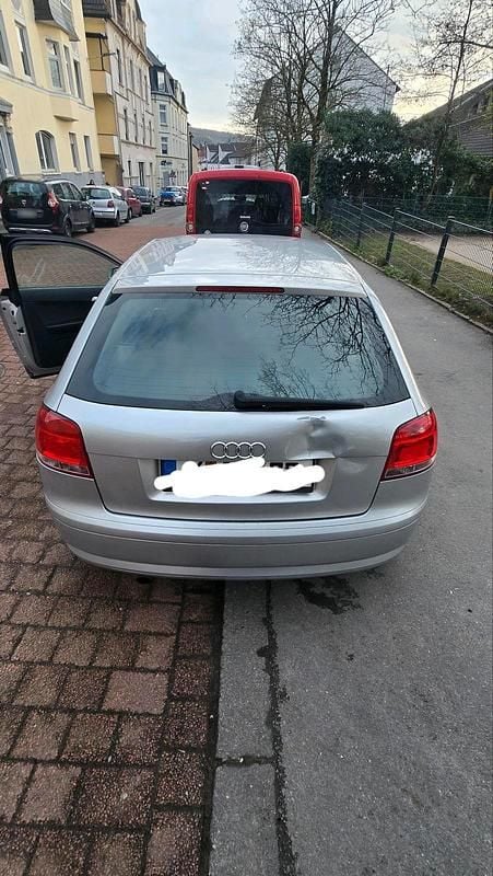 Gebraucht Audi A3 102 PS (75 kW) 2006 Silber Kleinwagen