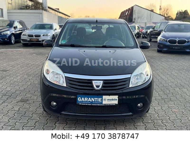 Gebraucht Dacia Sandero Lauréate 75 PS (55 kW) 2011 Schwarz Limousine