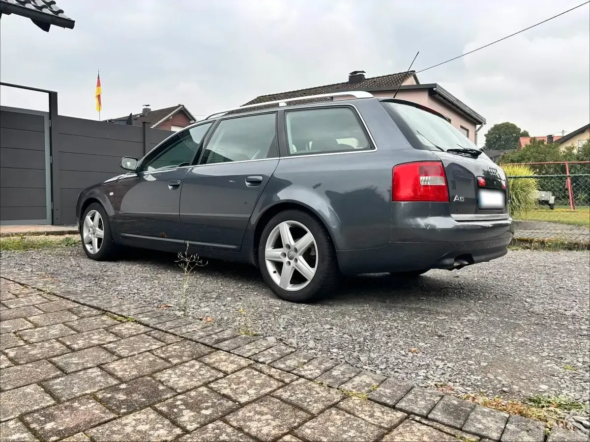 Gebraucht Audi A6 131 PS (96 kW) 2005 Grau Kombi