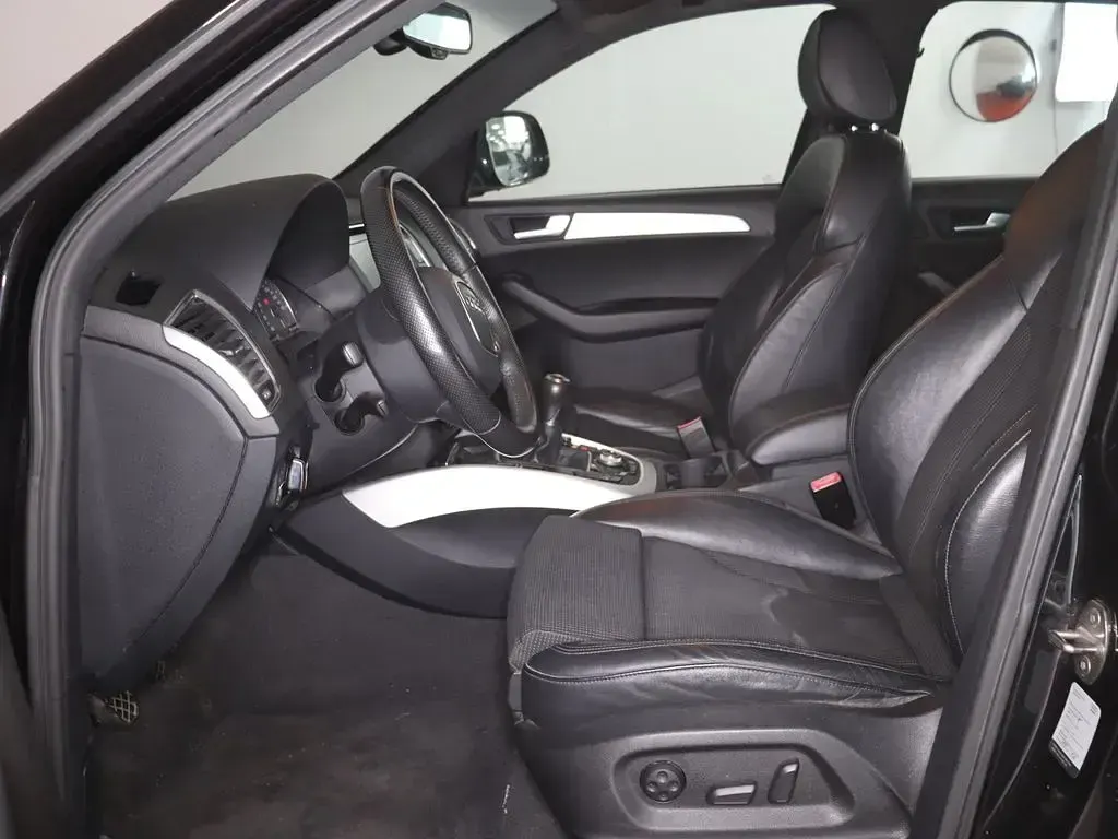 Gebraucht Audi Q5 S-Line 179 PS (131 kW) 2012 Phantomschwarz perleffekt SUV