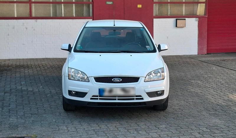 Usata Ford Focus 101 CV (74 kW) 2008 Bianco Station wagon