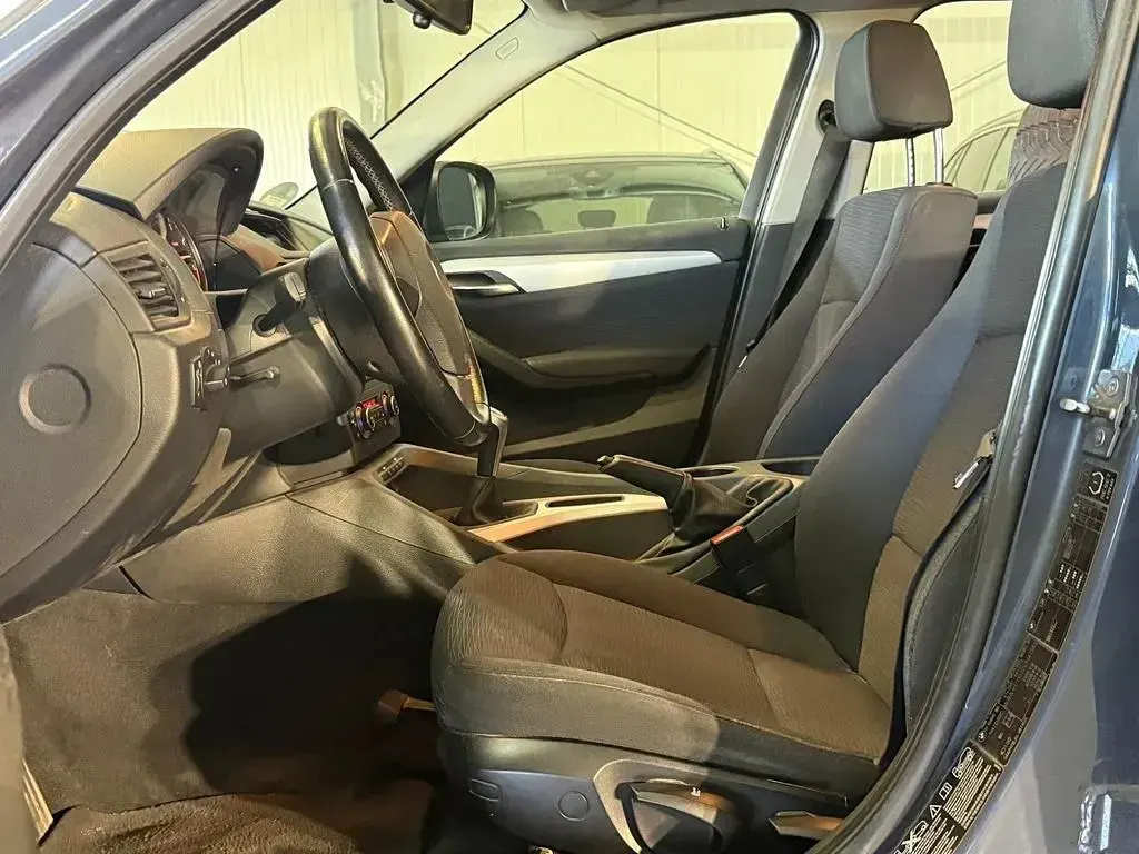 Gebraucht BMW X1 143 PS (105 kW) 2010 Blau SUV