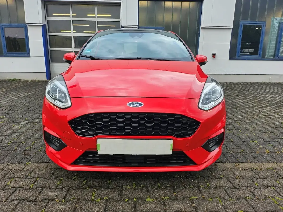 Gebraucht Ford Fiesta ST-Line X 125 PS (91 kW) 2021 Racerot (rot) Kleinwagen