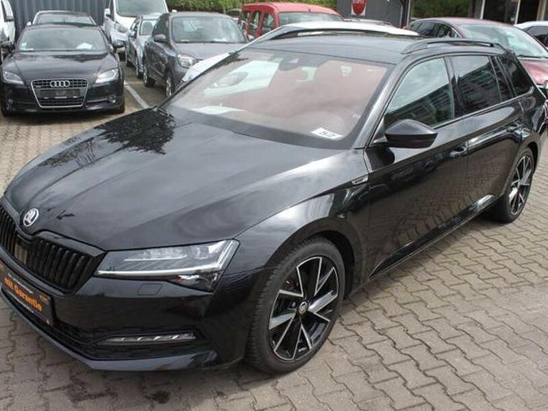 Schwarzmagic perleffekt Gebraucht 2023 Skoda Superb SportLine Kombi | 28.900 € (Fairer Preis) - Bild 1/4