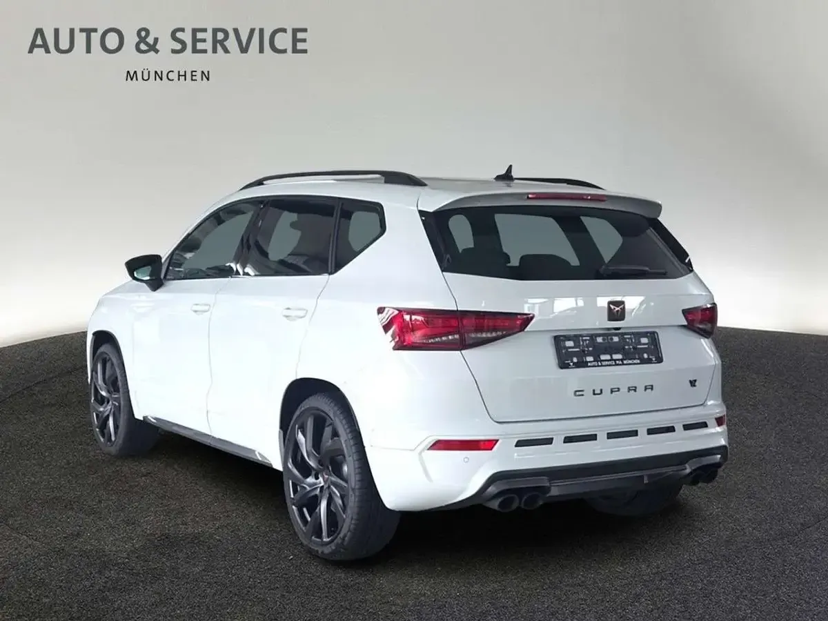 Neu Cupra Ateca VZ 300 PS (220 kW) 2026 "nevada" weiss SUV
