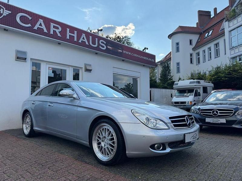 Silber Gebraucht 2004 Mercedes CLS350 Limousine | 9.980 € (Fairer Preis) - Bild 1/4