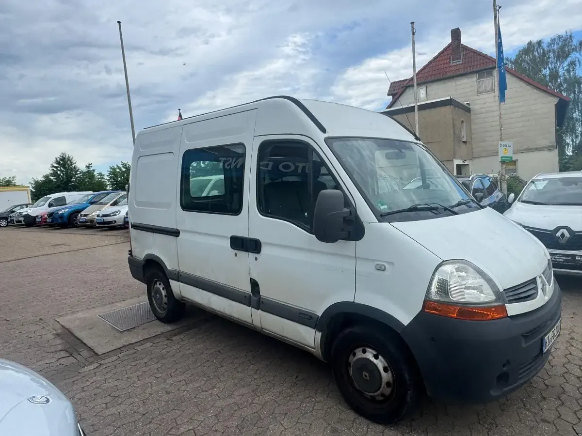Gebraucht Renault Master 120 PS (88 kW) 2009 Weiß Van / Kleinbus