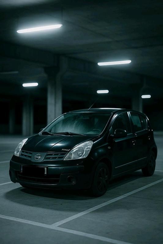 Gebraucht Nissan Pixo 68 PS (50 kW) 2010 Schwarz Kleinwagen