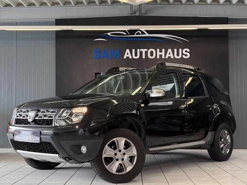Schwarz Gebraucht 2015 Dacia Duster Lauréate SUV | 5.950 € (Superpreis) - Bild 1/4