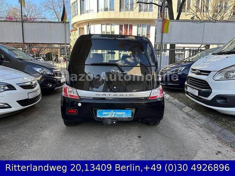 Gebraucht Daihatsu Materia 91 PS (66 kW) 2009 Schwarz Van / Kleinbus