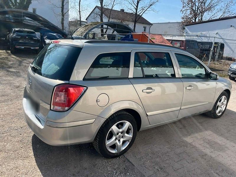 Usado Opel Astra 90 HP (66 kW) 2008 Carrinha