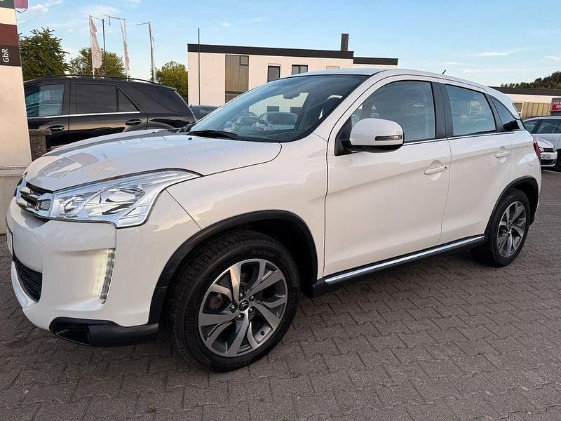 Weiß Gebraucht 2014 Citroën C4 Aircross Tendance SUV | 9.590 € (Fairer Preis) - Bild 1/4