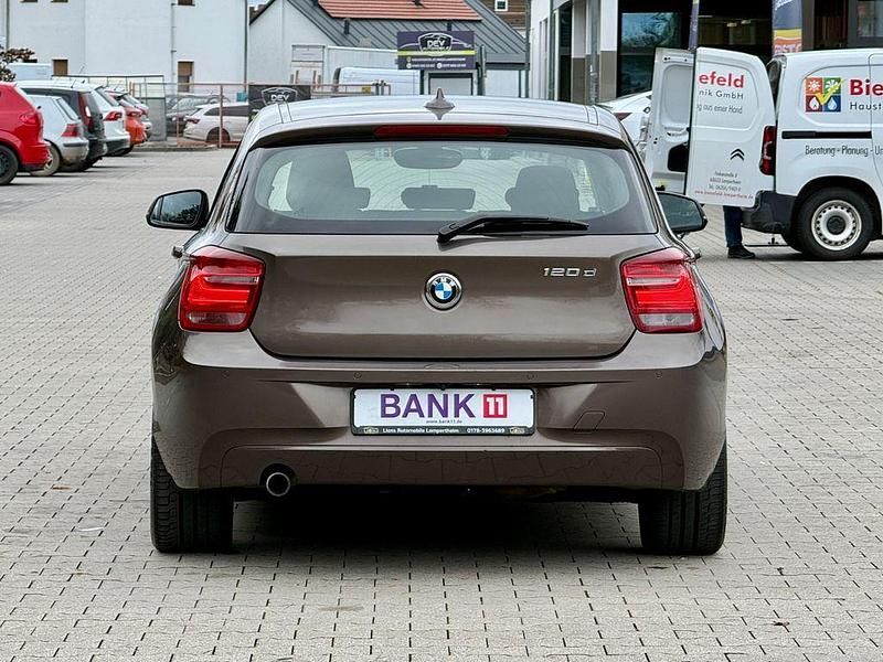 Gebraucht BMW 120 Advantage 184 PS (135 kW) 2013 Grau Kleinwagen