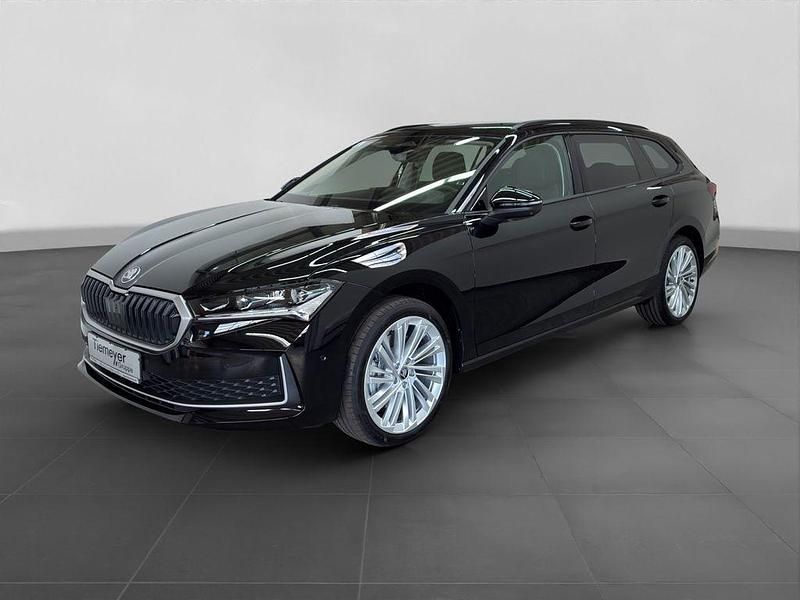 Neu Skoda Superb Selection 193 PS (141 kW) 2026 Weiß Kombi