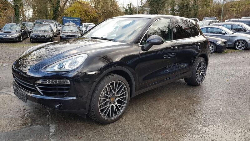 Schwarz Gebraucht 2011 Porsche Cayenne SUV | 16.950 € (Teuer) - Bild 1/4