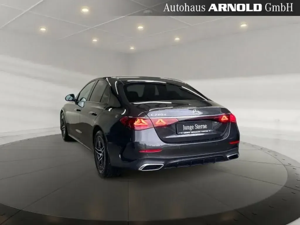 Gebraucht Mercedes 220 197 PS (144 kW) 2023 Graphitgrau (metallic) Limousine
