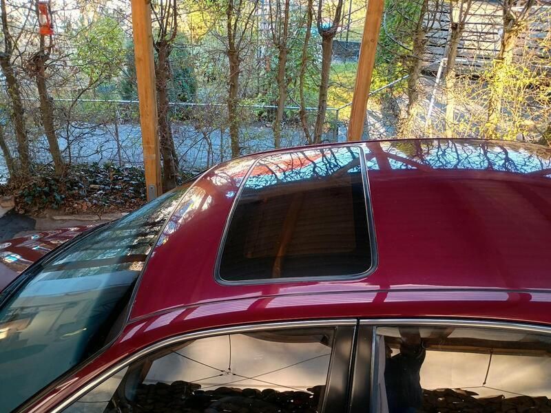 Rot Gebraucht 1993 Mazda Xedos Limousine | 1.490 € - Bild 1/4