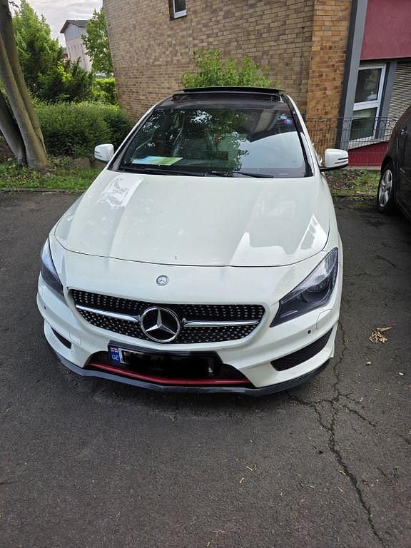 Gebraucht 2015 Mercedes CLA250 AMG line Limousine | 18.000 € (Guter Preis) - Bild 1/4