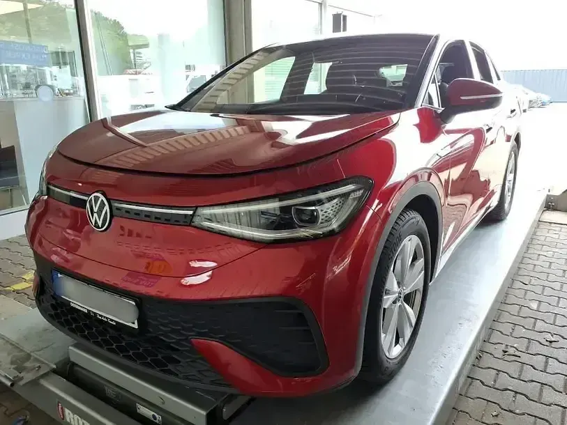 Gebraucht VW ID.5 Pro Performance 150 kW (204 PS) 2023 Kings red SUV
