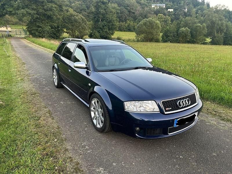 Blau Gebraucht 2003 Audi RS6 Performance Kombi | 20.500 € (Superpreis) - Bild 1/4