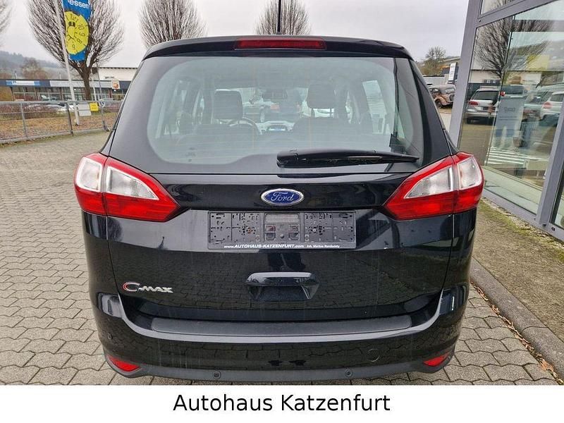 Gebraucht Ford Grand C-Max Titanium 120 PS (88 kW) 2018 Schwarz Van / Kleinbus
