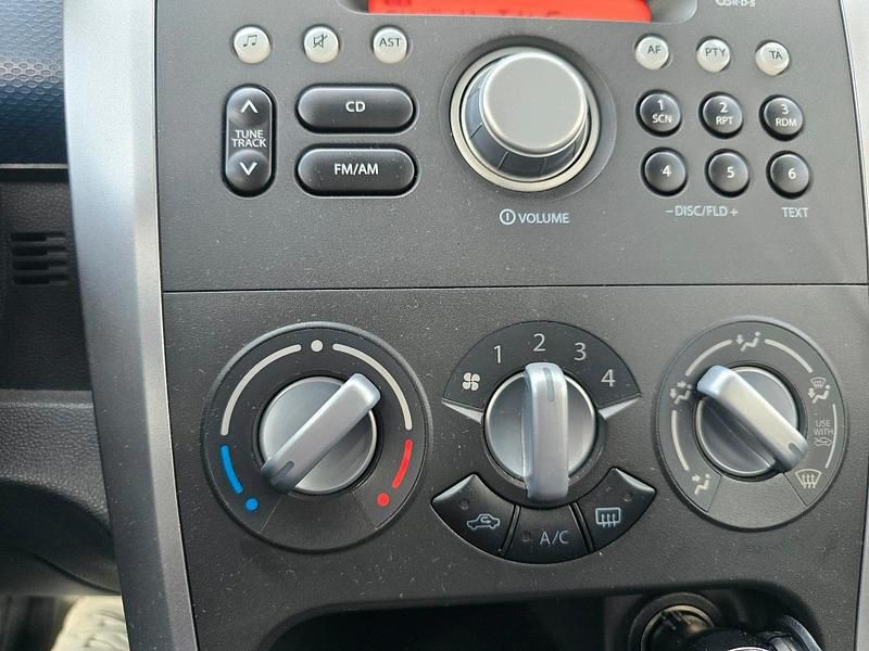 Gebraucht Suzuki Splash 75 PS (55 kW) 2008 Blau Kleinwagen