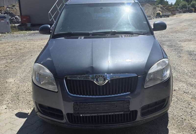 Anthracite grau mettalic Gebraucht 2008 Skoda Roomster Style Kombi | 750 € (Superpreis) - Bild 1/4