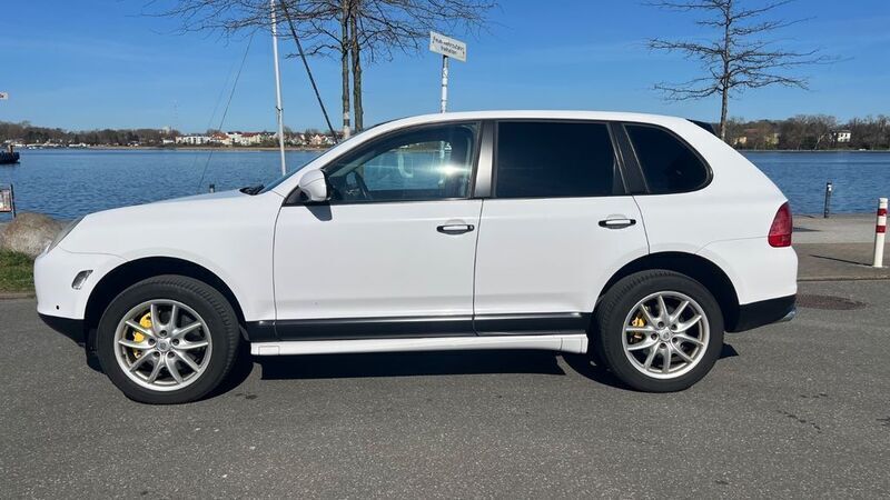 Basaltschwarzmetallic Gebraucht 2005 Porsche Cayenne S SUV | 7.990 € (Guter Preis) - Bild 1/4