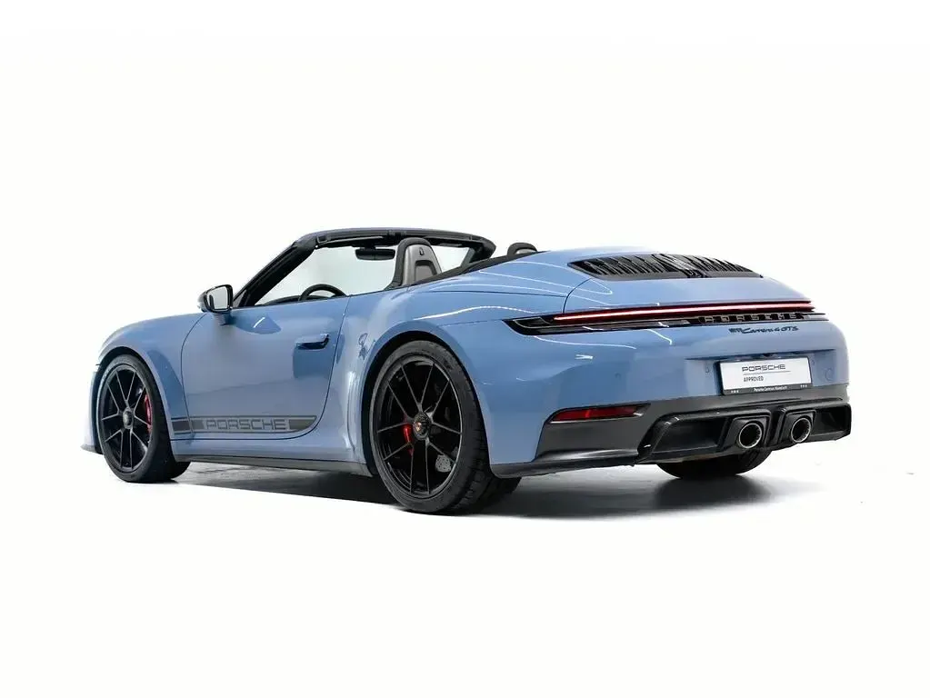 Gebraucht Porsche 992 541 PS (397 kW) 2025 Blau Cabrio