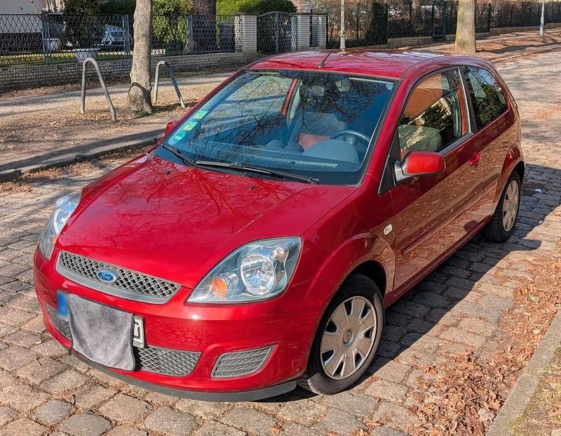 Gebraucht Ford Fiesta Style 69 PS (50 kW) 2008 Orange Kleinwagen