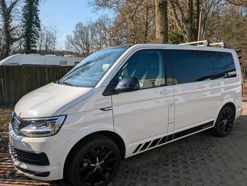 Weiß Gebraucht 2019 VW T6.1 Edition Van | 44.990 € (Superpreis) - Bild 1/4