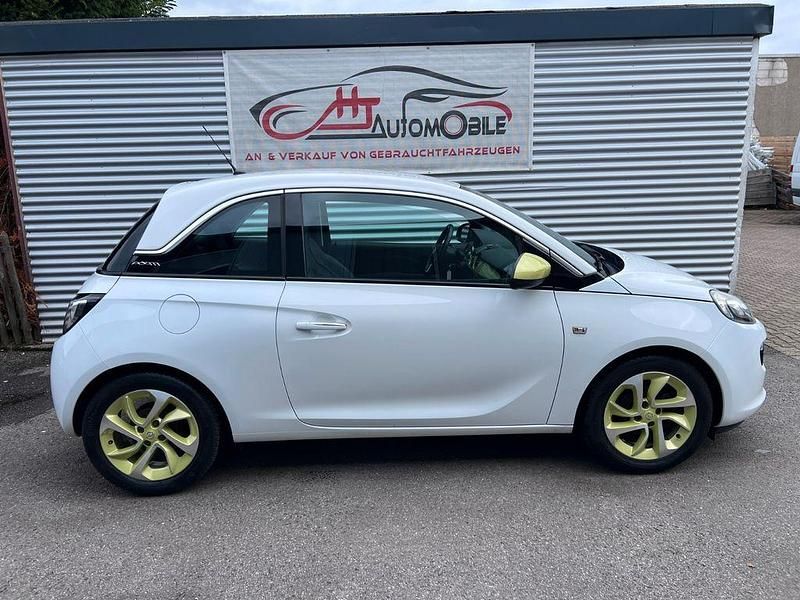 Gebraucht Opel Adam 69 PS (50 kW) 2013 Weiß Kleinwagen
