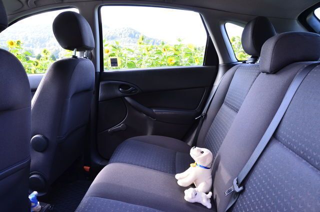 Gebraucht Ford Focus Viva 101 PS (74 kW) 2004 Blau metallic Limousine