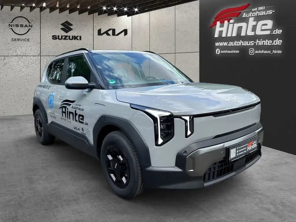 Neu Kia EV2 Earth 108 kW (147 PS) 2026 Grau SUV