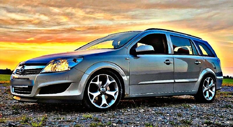 Gebraucht Opel Astra 90 PS (66 kW) 2007 Grau Kombi