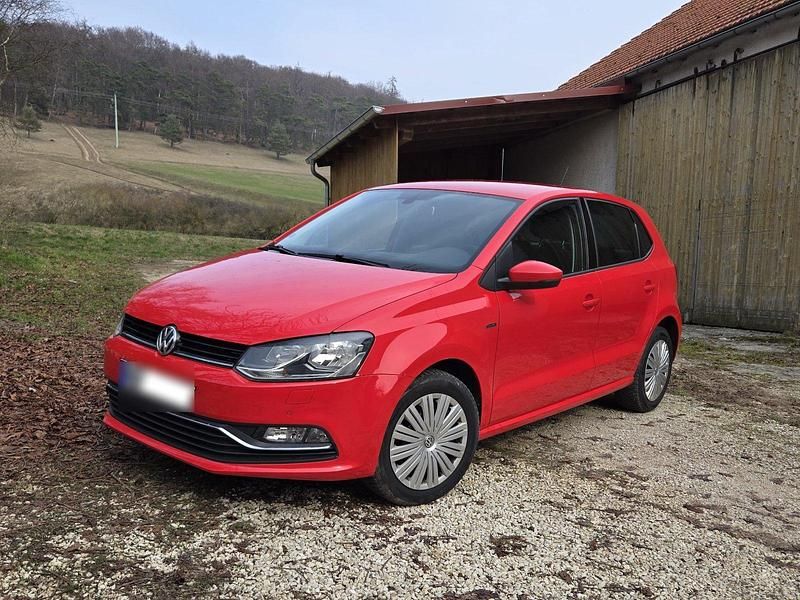 Gebraucht VW Polo LOUNGE 90 PS (66 kW) 2015 Kleinwagen