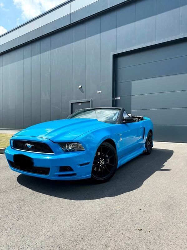 Blau Gebraucht 2014 Ford Mustang Cabrio | 24.500 € - Bild 1/4