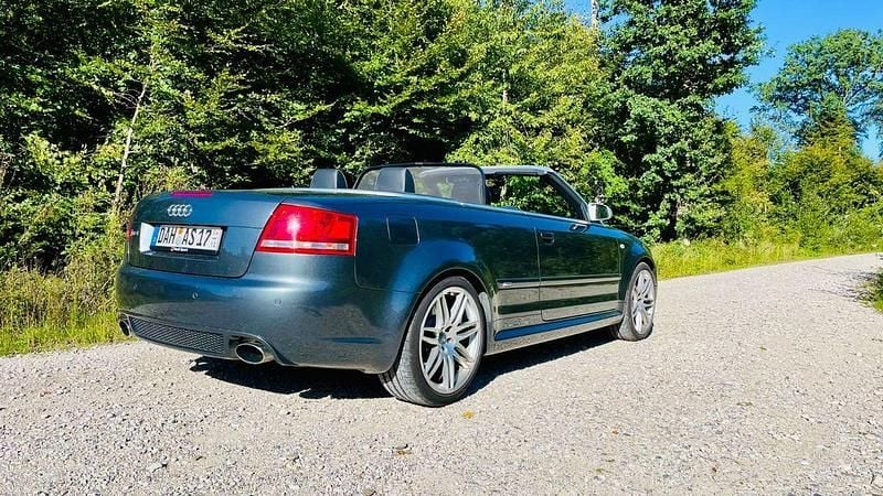 Gebraucht Audi RS4 Sport 420 PS (308 kW) 2006 Grau Cabrio