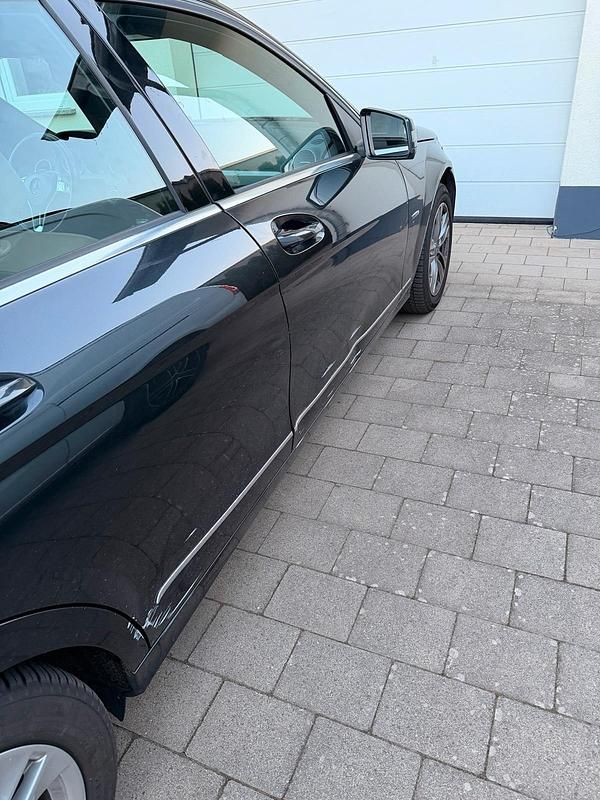 Gebraucht Mercedes C200 136 PS (100 kW) 2011 Schwarz Kombi