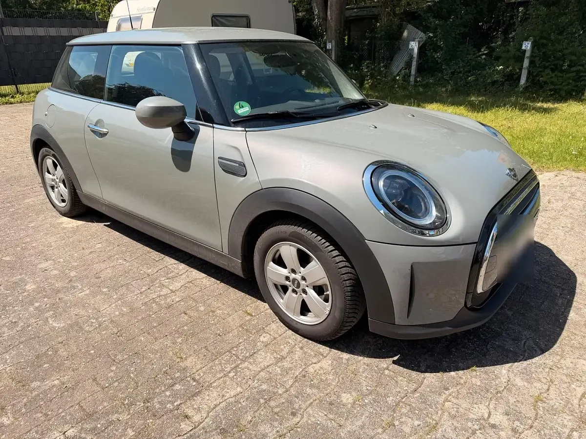 Gebraucht Mini ONE 102 PS (75 kW) 2022 Grau Kleinwagen