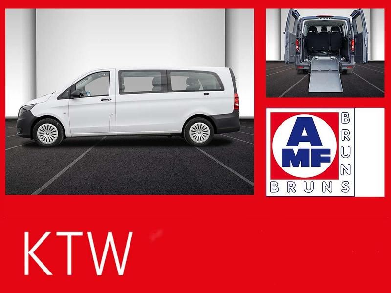 Arktikweiß Gebraucht 2022 Mercedes Vito Van / Kleinbus | 44.888 € - Bild 1/4