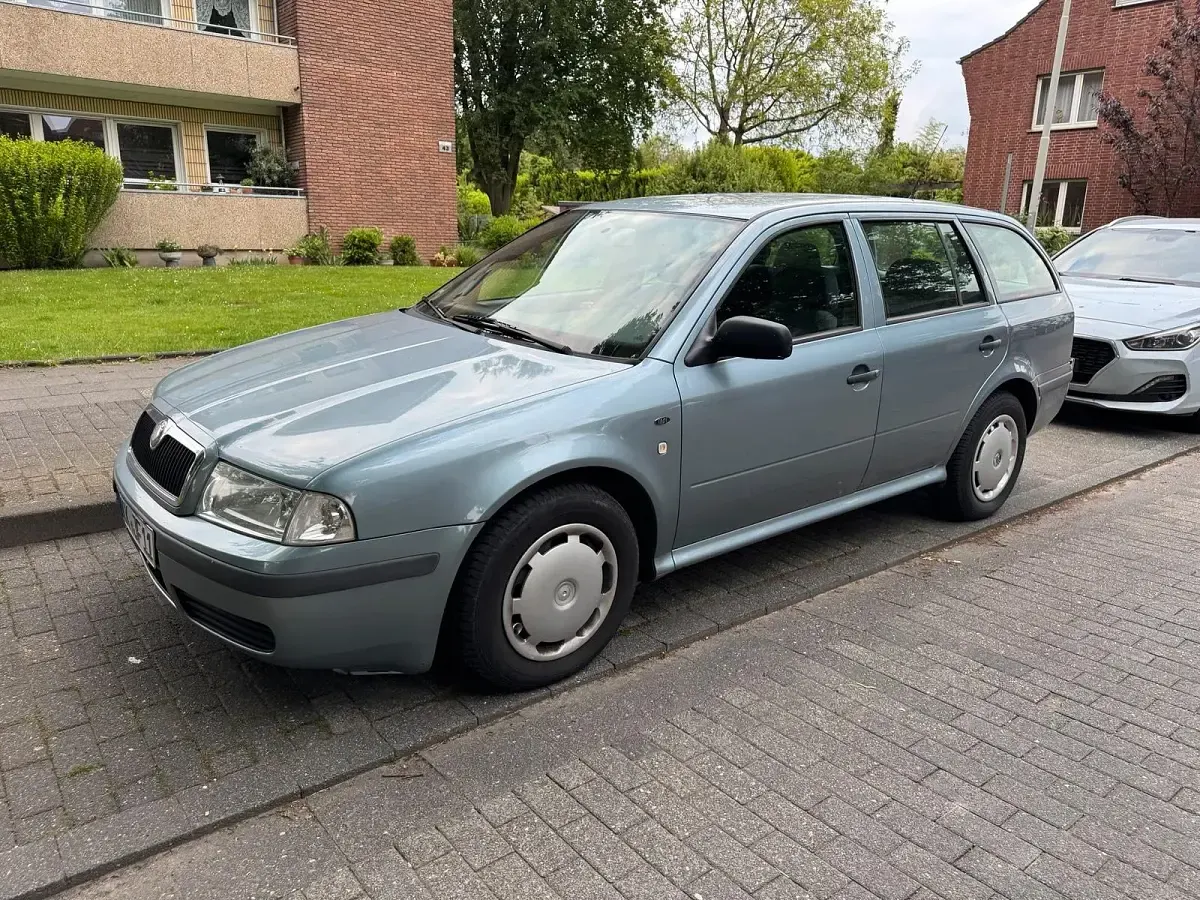 Usata Skoda Octavia 102 CV (75 kW) 2002 Grigio Station wagon