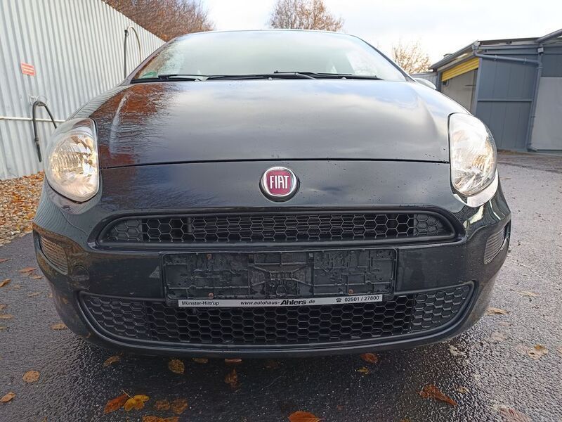 Schwarz Gebraucht 2013 Fiat Punto Pop Kleinwagen | 1.999 € (Superpreis) - Bild 1/4